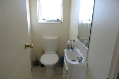 Photo of property in Heritage Estate, 4/11 Harrison Road, Mount Wellington, Auckland, 1060