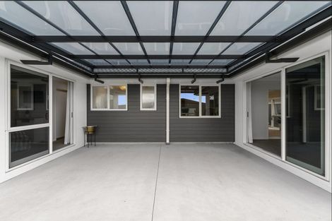 Photo of property in 43 Te Ranga Memorial Drive, Pyes Pa, Tauranga, 3112