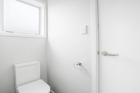 Photo of property in 254 Lake Terrace Road, Shirley, Christchurch, 8061