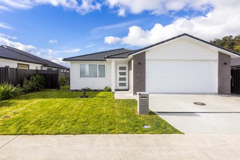 Photo of property in 99 Mawai Hakona Drive, Wallaceville, Upper Hutt, 5018