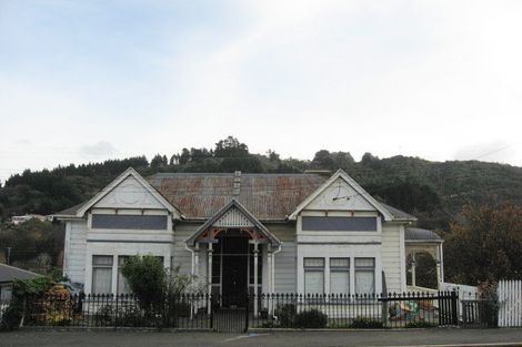 Photo of property in 23 Currie Street, Port Chalmers, 9023