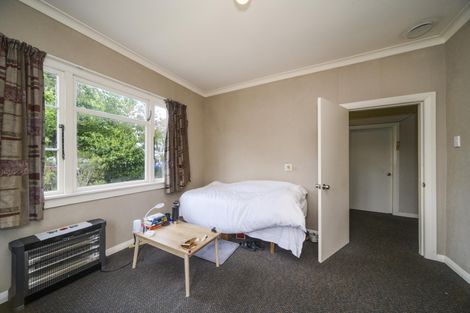 Photo of property in 629 Featherston Street, Roslyn, Palmerston North, 4414