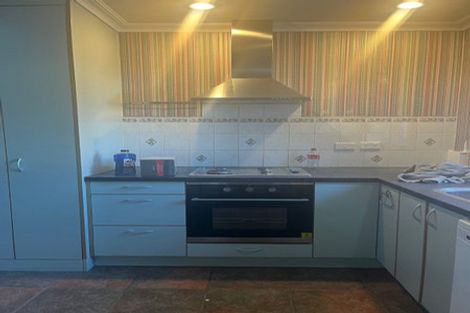 Photo of property in 27 Stanley Street, Levin, 5510