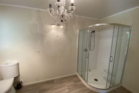 Photo of property in 41 Cron Avenue, Te Atatu South, Auckland, 0610