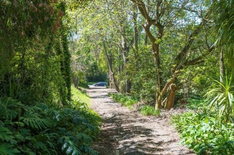 Photo of property in 289 Point View Drive, Shamrock Park, Auckland, 2016