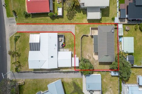 Photo of property in 215b Williamson Road, Whangamata, 3620