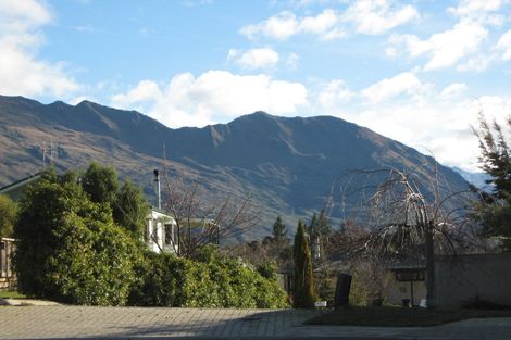 Photo of property in 17 Scaife Place, Wanaka, 9305