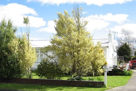 Photo of property in 4 William Street, Marton, 4710