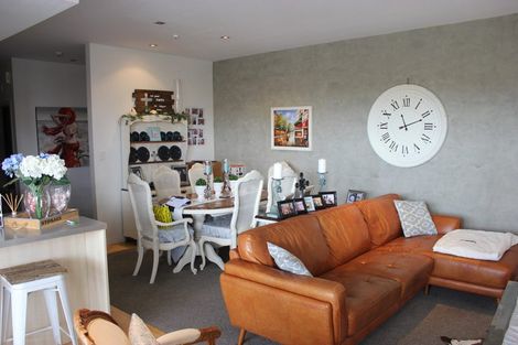 Photo of property in Point Ridge, 8/130f Gills Road, Albany Heights, Auckland, 0632