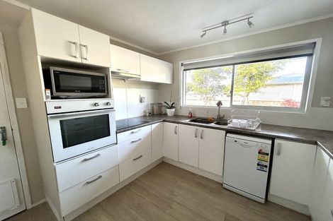 Photo of property in 19a Fairview Road, Western Heights, Rotorua, 3015