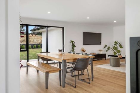 Photo of property in 44 Tirimoana Place, Otamatea, Whanganui, 4501