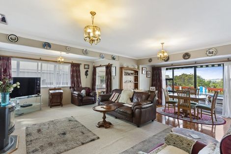 Photo of property in 17 Tui Vale Road, Shelly Park, Auckland, 2014