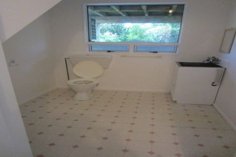 Photo of property in 3a Oldham Way, Crofton Downs, Wellington, 6035