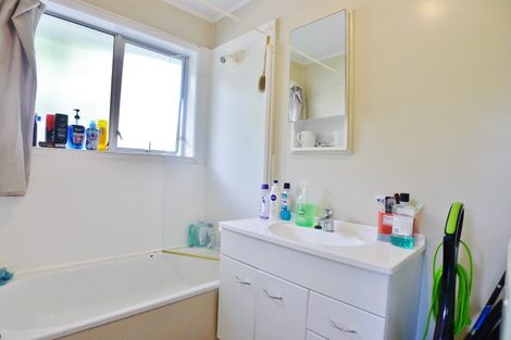 Photo of property in 4173 Great North Road, Glen Eden, Auckland, 0602