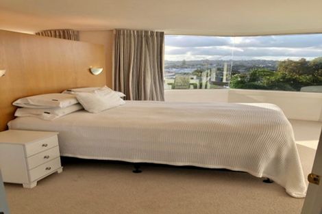 Photo of property in 2/90 Kitchener Road, Milford, Auckland, 0620