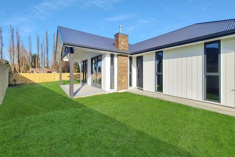 Photo of property in 30 Oldfield Lane, Marton, 4710