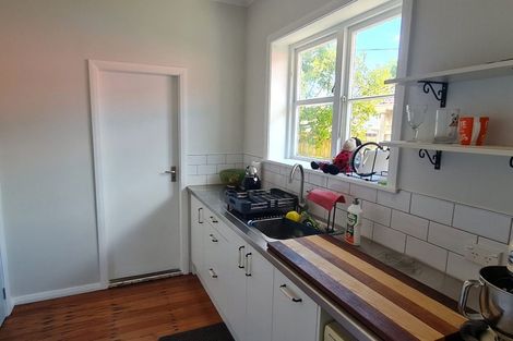 Photo of property in 133 Waiwhetu Road, Waterloo, Lower Hutt, 5011