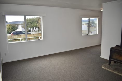 Photo of property in 10 Braemar Street, Levin, 5510