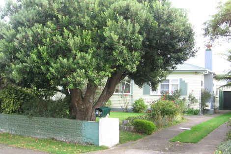 Photo of property in 9 Junction Street, Fairfield, Lower Hutt, 5011