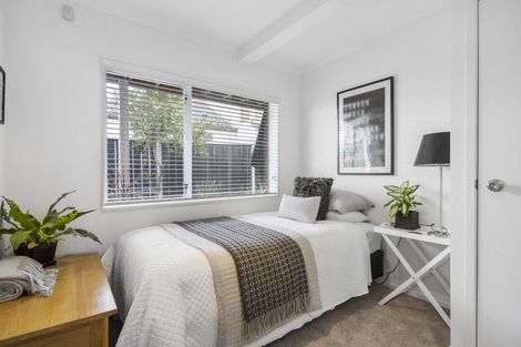 Photo of property in 2/36 Nihill Crescent, Mission Bay, Auckland, 1071