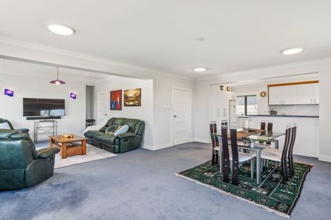 Photo of property in 5 Epsilon Street, Belleknowes, Dunedin, 9011