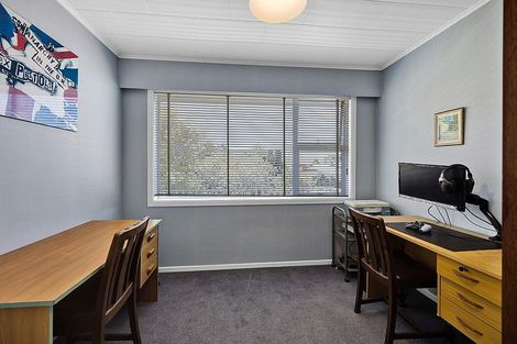 Photo of property in 15a Nugent Street, Bell Block, New Plymouth, 4312