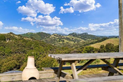 Photo of property in 957 Bull Road, Paparoa, 0193