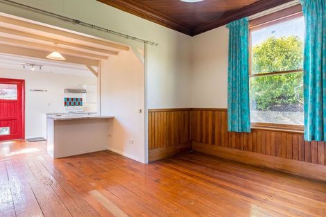 Photo of property in 32 Hereford Street, Kaikorai, Dunedin, 9010