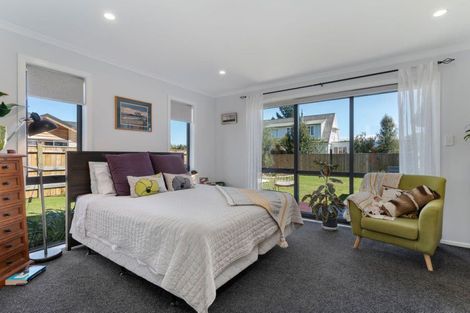 Photo of property in 9d Moreton Road, Carterton, 5713