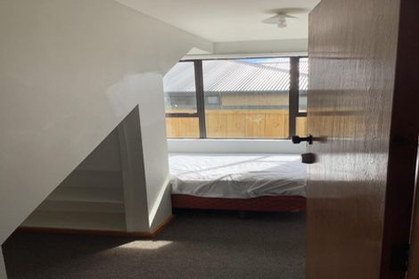 Photo of property in 50 Hooker Avenue, Bryndwr, Christchurch, 8053