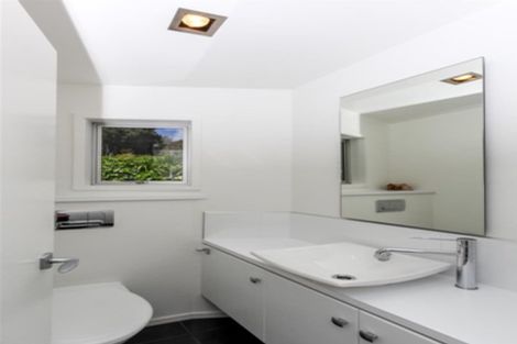 Photo of property in 67a Fulford Street, New Plymouth, 4310