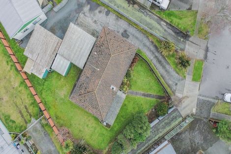 Photo of property in 15 Matthew Place, Kawaha Point, Rotorua, 3010