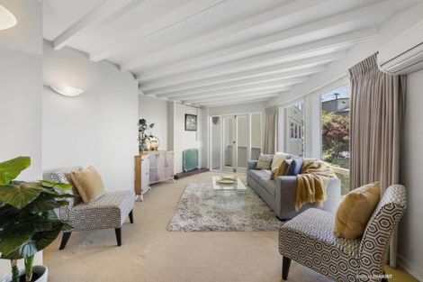 Photo of property in 53 Harbour View Road, Northland, Wellington, 6012