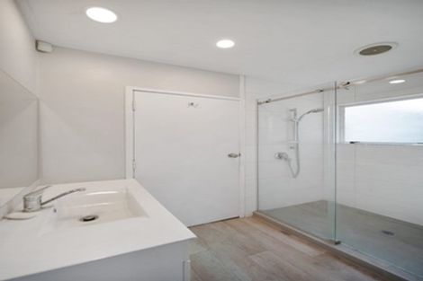 Photo of property in 2/14 Alpha Street, Papakura, 2110