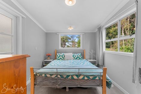 Photo of property in 1899 Paparoa Valley Road, Paparoa, 0571