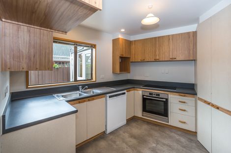 Photo of property in 2/40 Onslow Street, St Albans, Christchurch, 8014