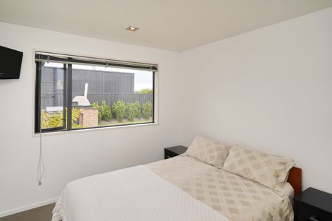 Photo of property in 43 Westpark Drive, Burnside, Christchurch, 8053