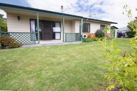 Photo of property in 2 Beveridge Place, Greenmeadows, Napier, 4112