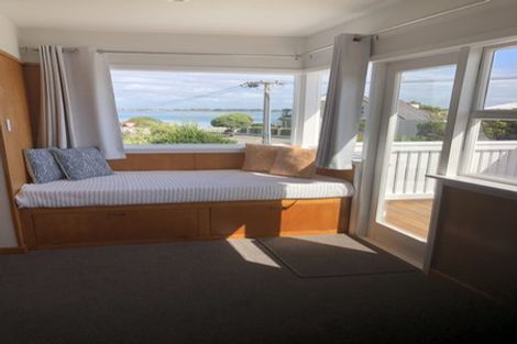 Photo of property in 109 Beachville Road, Redcliffs, Christchurch, 8081