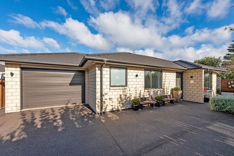 Photo of property in 15b Waiwhetu Road, Waiwhetu, Lower Hutt, 5010