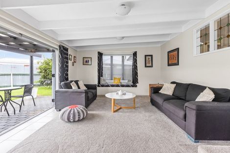 Photo of property in 12 Liverpool Crescent, Tamatea, Napier, 4112