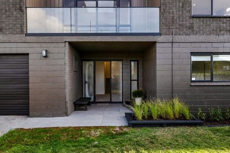 Photo of property in 20 Tiverton Crescent, Whalers Gate, New Plymouth, 4310