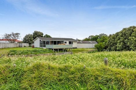 Photo of property in 5 Hughson Place, Opunake, 4616