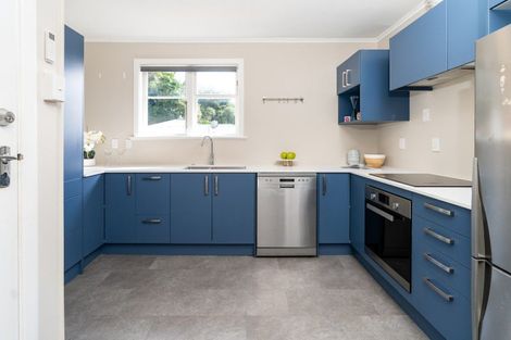 Photo of property in 51 Middleton Road, Johnsonville, Wellington, 6037