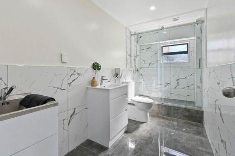 Photo of property in 21 Phoenix Place, Papatoetoe, Auckland, 2025