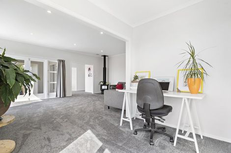 Photo of property in 1 Puriri Crescent, Lansdowne, Masterton, 5810