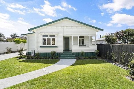 Photo of property in 68 Princes Street, Cambridge, 3434