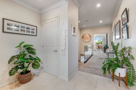 Photo of property in 5 Palm Cove, Arkles Bay, Whangaparaoa, 0932