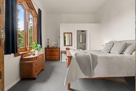 Photo of property in 142 Ravenswood Road, Saint Clair, Dunedin, 9012