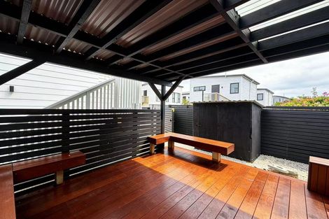 Photo of property in 37 Survila Street, Papakura, 2110